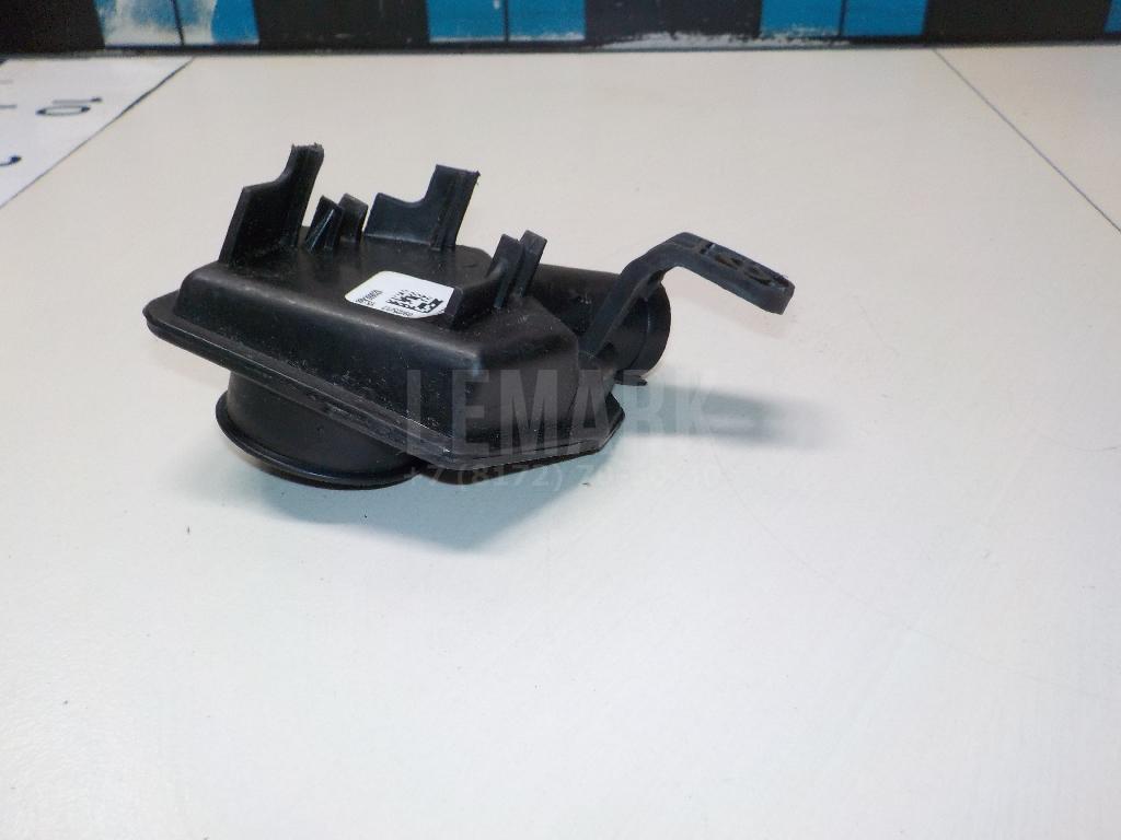 Горловина бачка омывателя для  Aurus