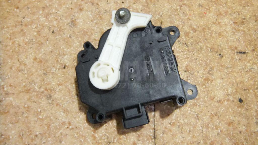 Моторчик заслонки отопителя 8710602400 Toyota