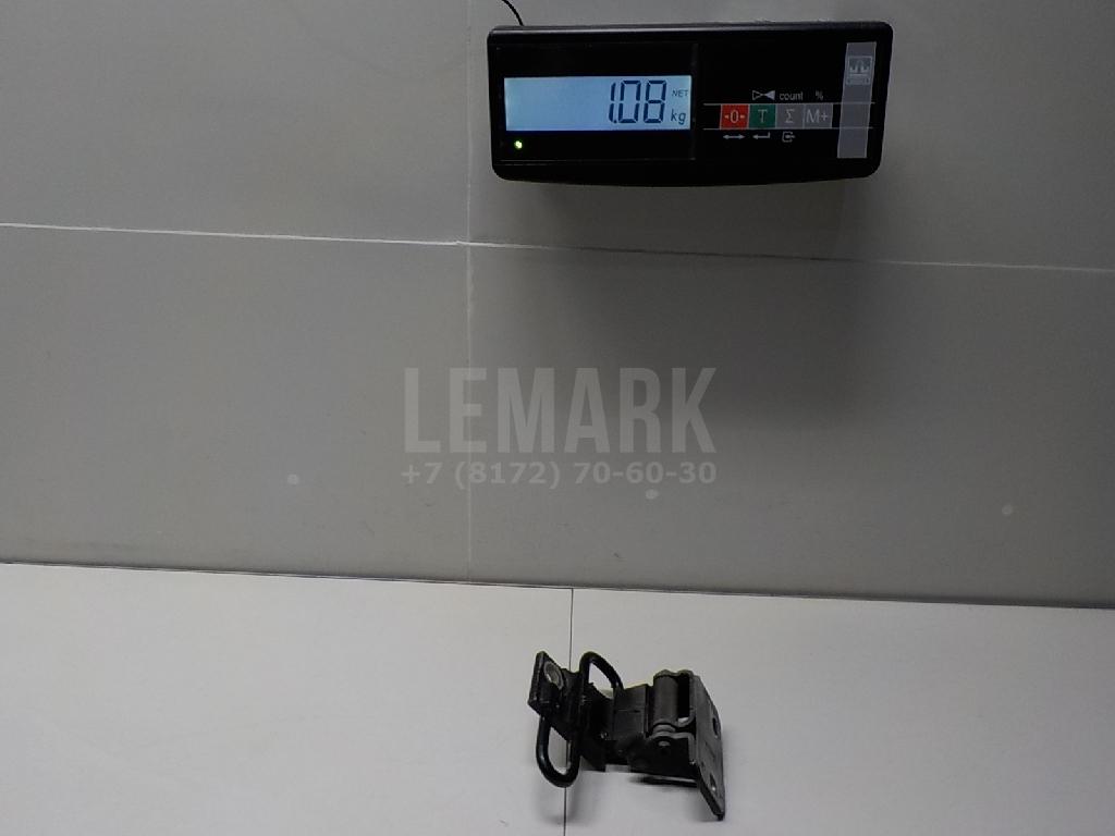 Петля двери задней правой нижняя 1T0833412A VAG
