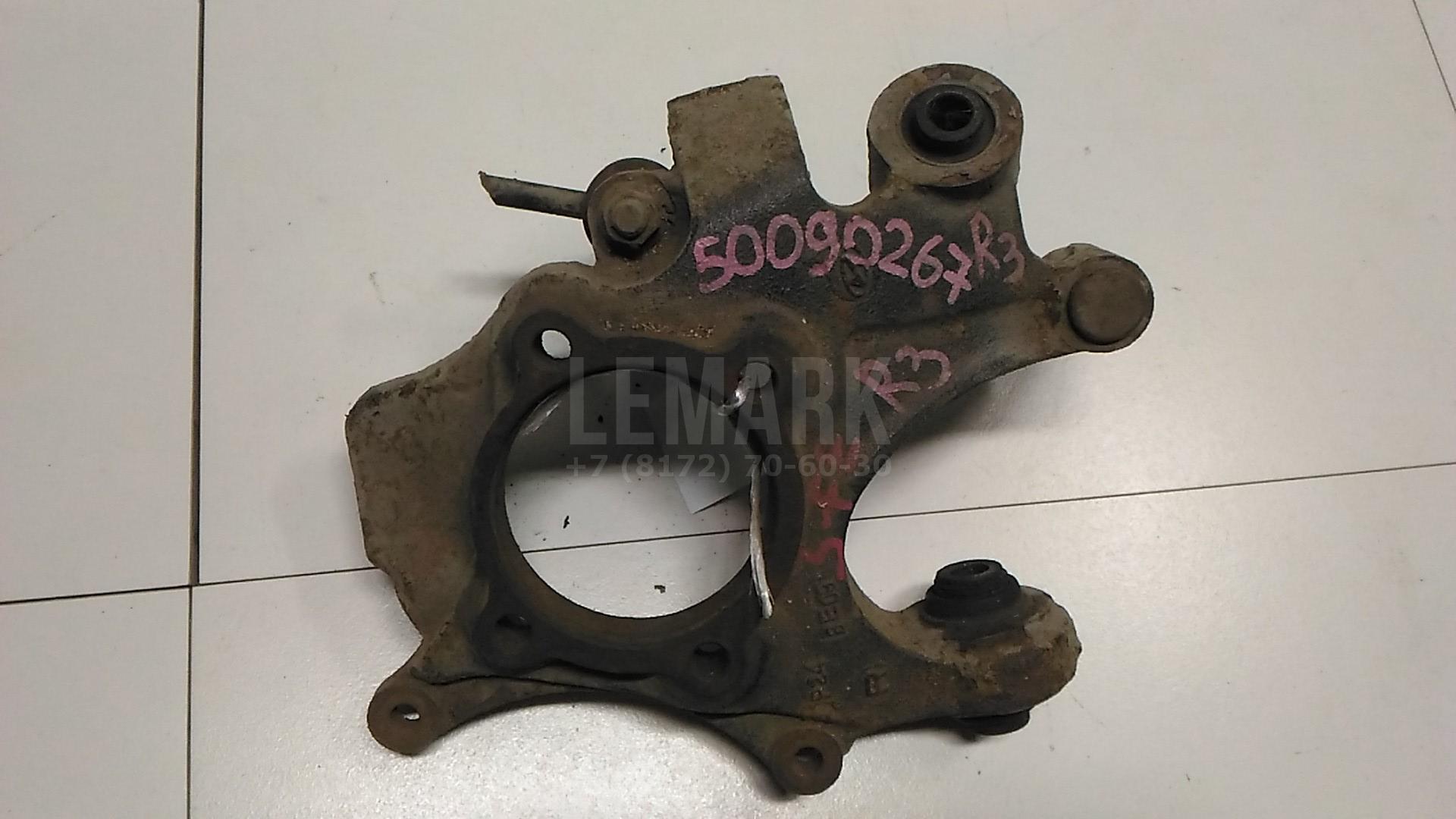 Кулак поворотный задний правый 527202B000 Hyundai-Kia