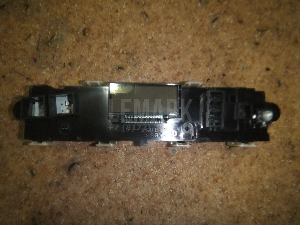 Часы 8392042010B0 Toyota