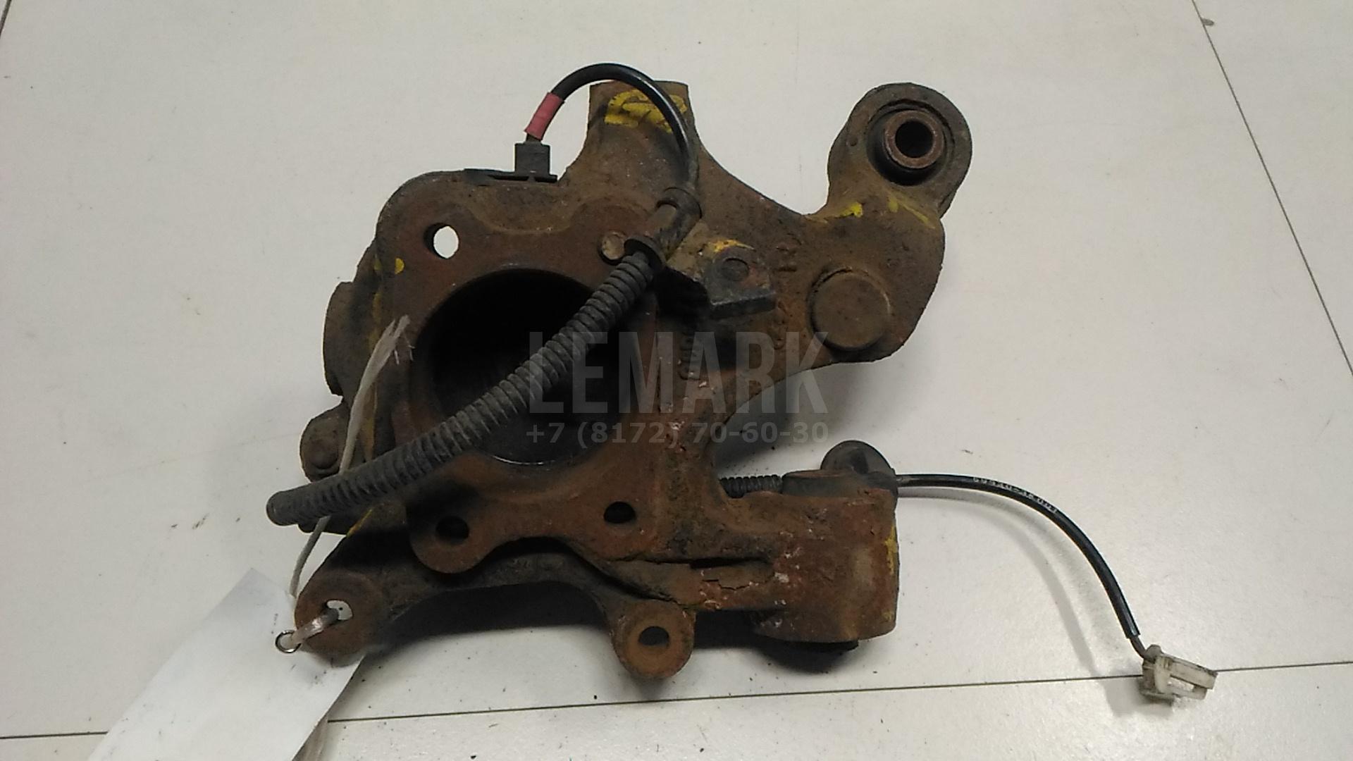 Кулак поворотный задний правый 527203K050 Hyundai-Kia