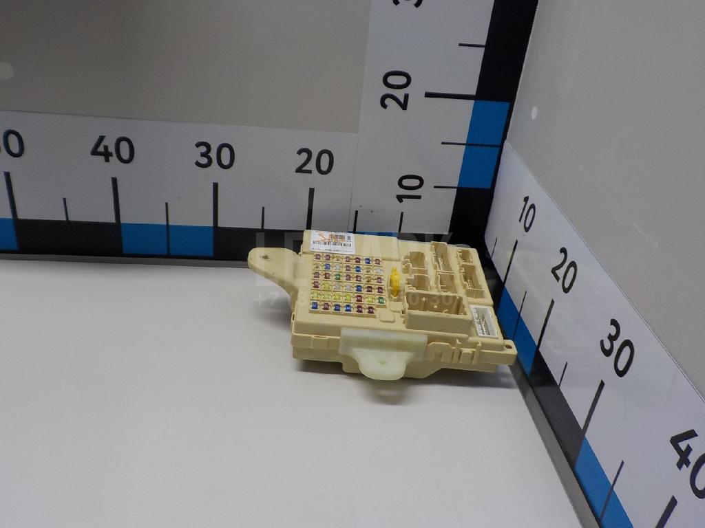 Блок предохранителей 954001U021 Hyundai-Kia