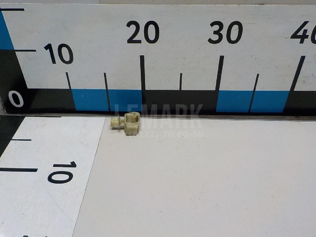 Крепеж 474763ZU0A Nissan