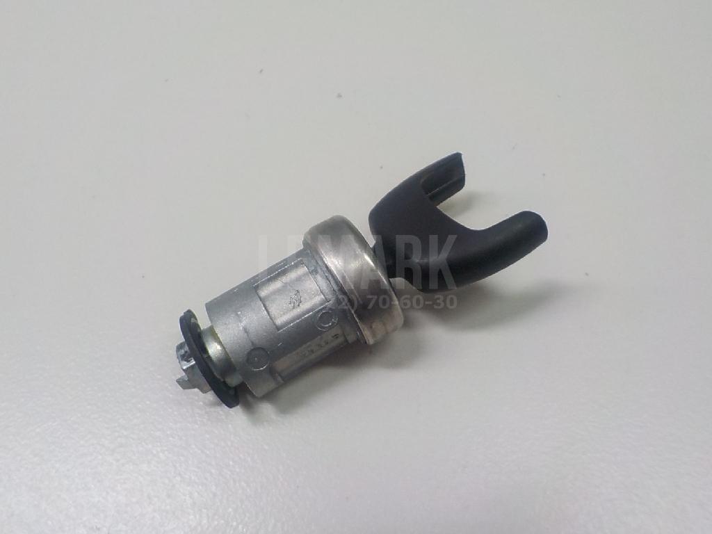 Вставка замка зажигания для  Ford Fiesta 2008-2019