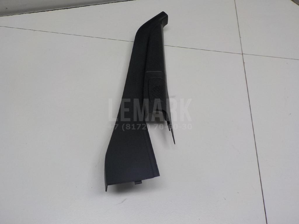 Крышка зеркала внутренняя правая 1357647 Ford