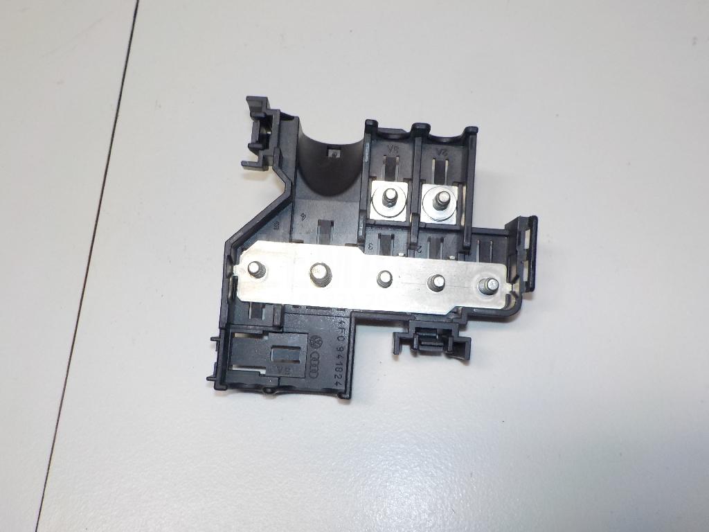 Блок предохранителей для  BMW X5 E53 2000-2007