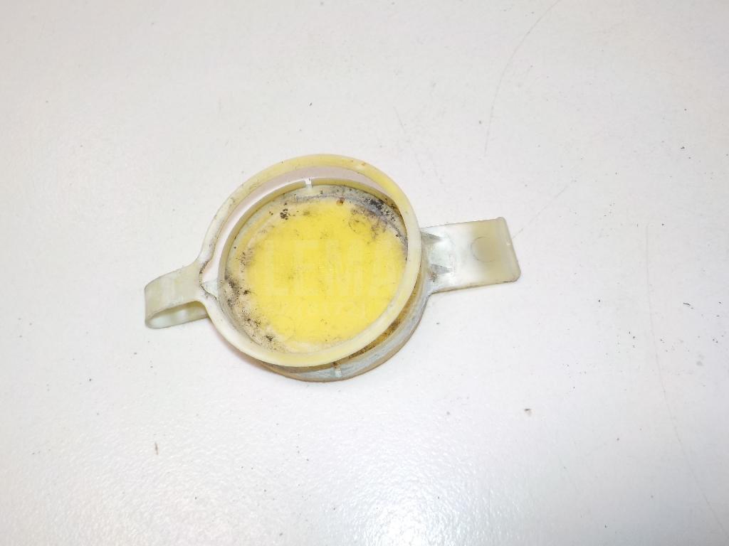 Крышка бачка омывателя