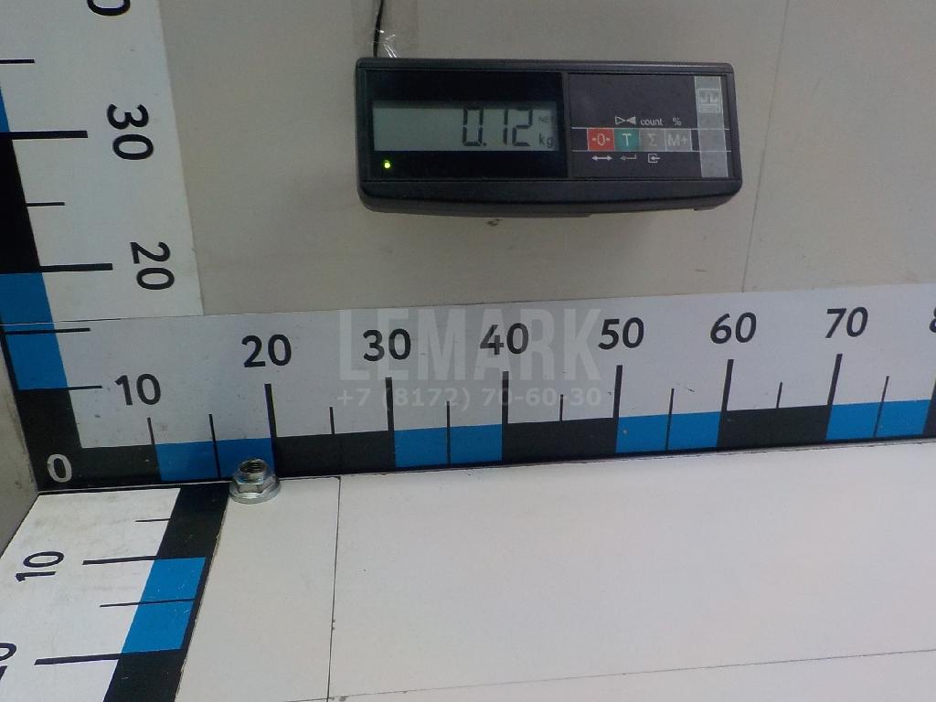 Гайка передней ступицы 5274537000 Hyundai-Kia
