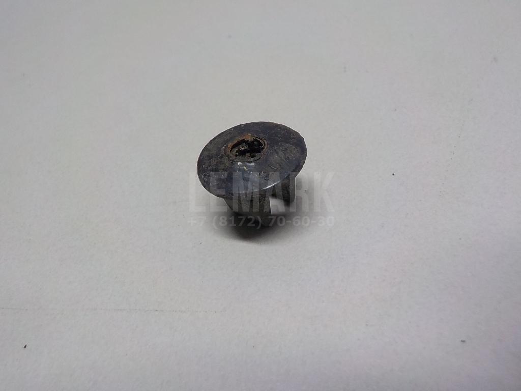 Крепеж (клоп) 8684822000 Hyundai-Kia