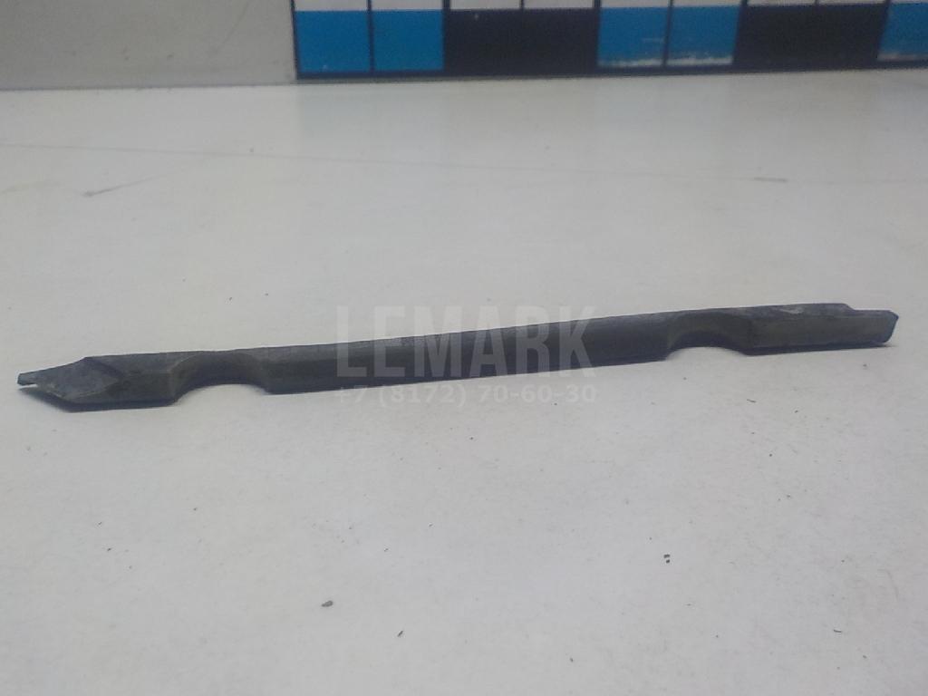 Уплотнитель (наружный) для  BMW X5 E53 2000-2007