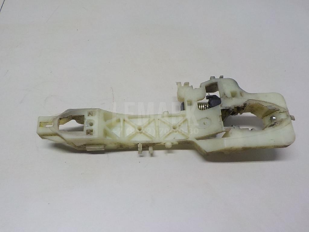 Кронштейн ручки 826553W000 Hyundai-Kia