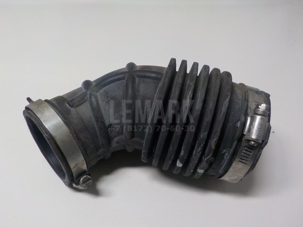 Патрубок воздушного фильтра 16576HV80B Nissan