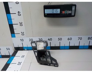 Кронштейн переднего бампера правый для Skoda Yeti 2009-2018 БУ состояние отличное