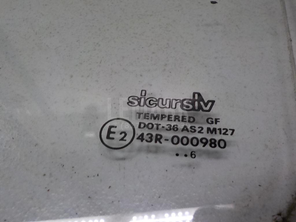 Стекло двери передней левой (форточка) для  Fiat Duna 1987-1990