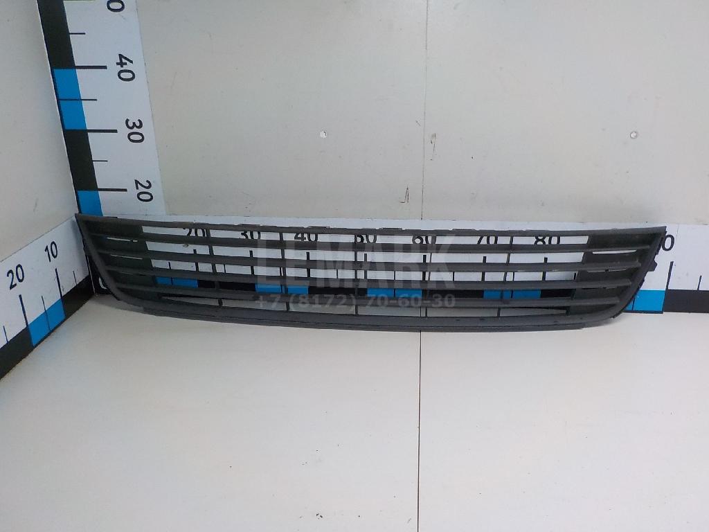 Решетка в бампер центральная 1T0853677C9B9 VAG