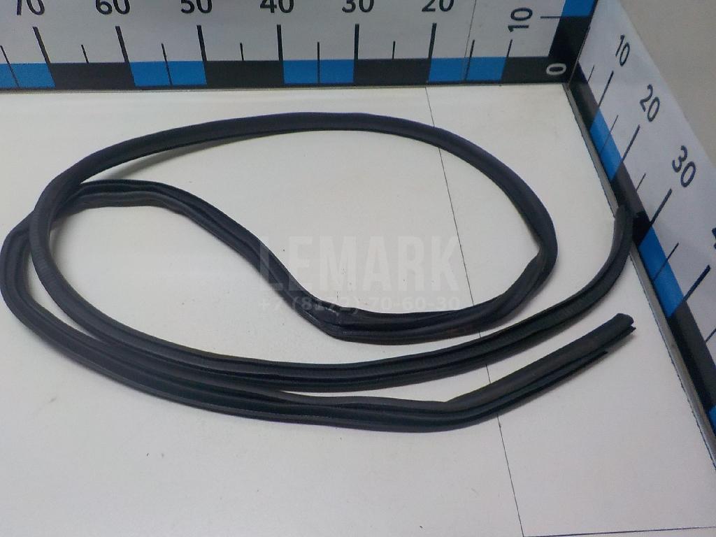 Уплотнитель (внутри) 76921JG000 Nissan