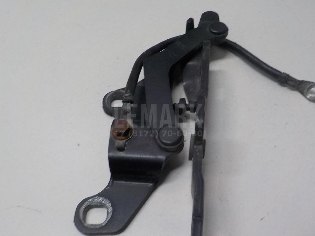 Петля капота левая для  BMW 4-serie F32/F33/F82 2012-2020