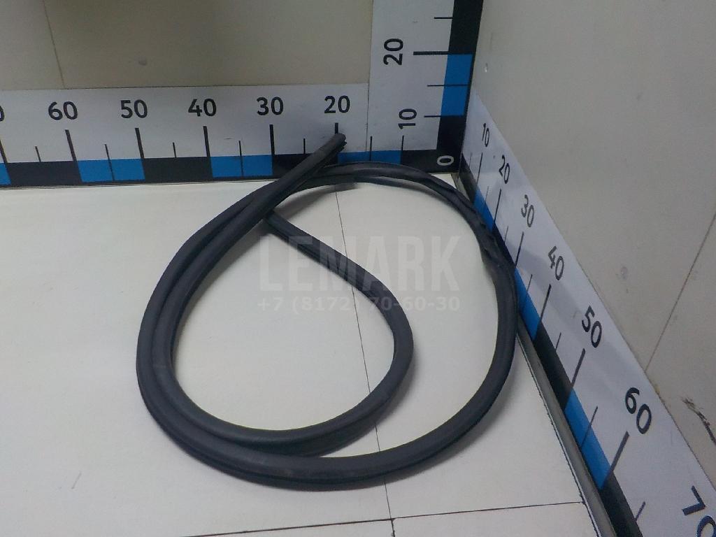 Уплотнитель (внутри) 76923JG000 Nissan