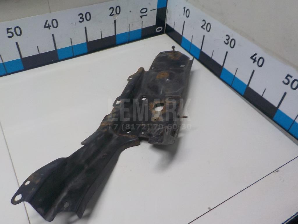 Элемент передней панели 62520JG00A Nissan