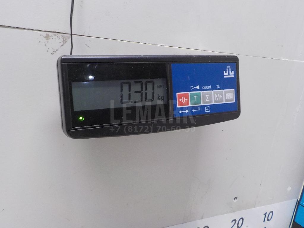 Уплотнитель капота