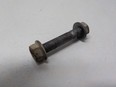 Болт заднего рычага