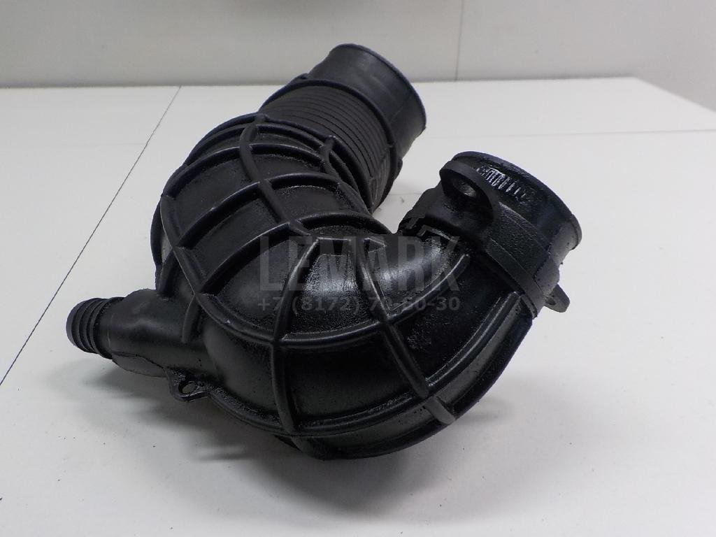 Патрубок воздушного фильтра для  BMW 1-serie E87/E81 2004-2011