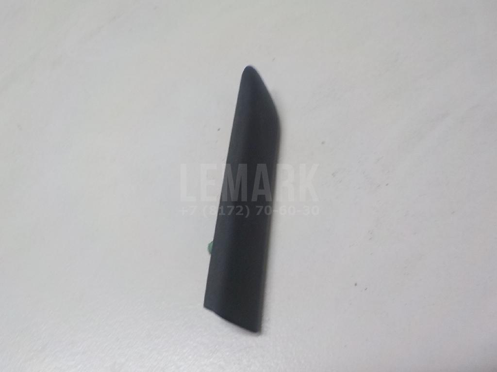 Молдинг переднего правого крыла для  BMW 1-serie F20/F21 2011-2019
