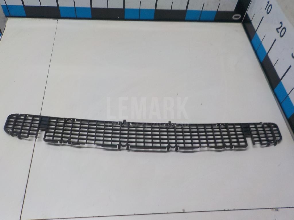Решетка в капот для  BMW X1 F48 2014-2022