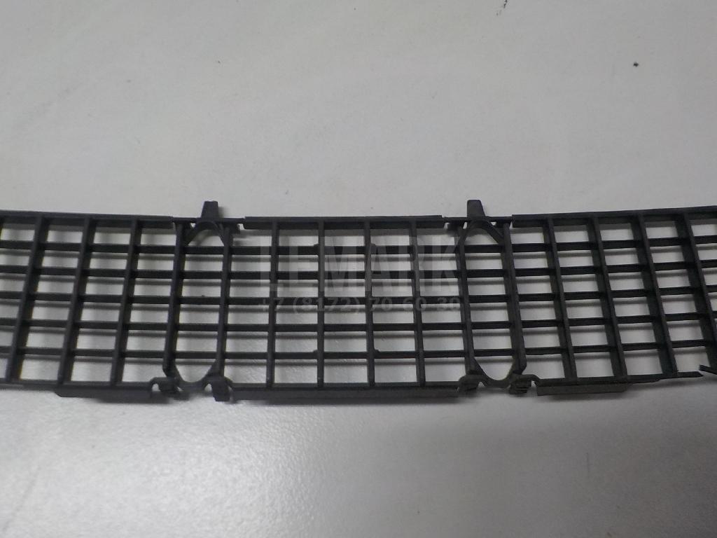 Решетка в капот для  BMW X1 F48 2014-2022