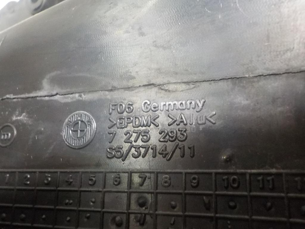 Накладка стекла переднего левого