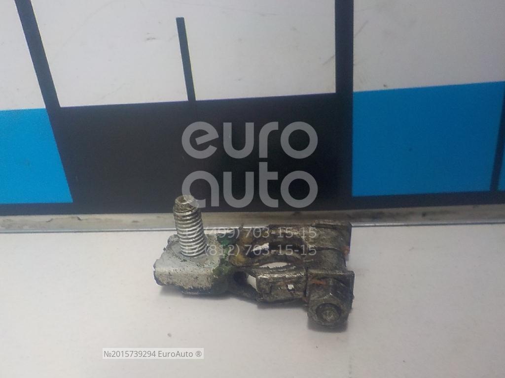 81608-yc000-subaru-575