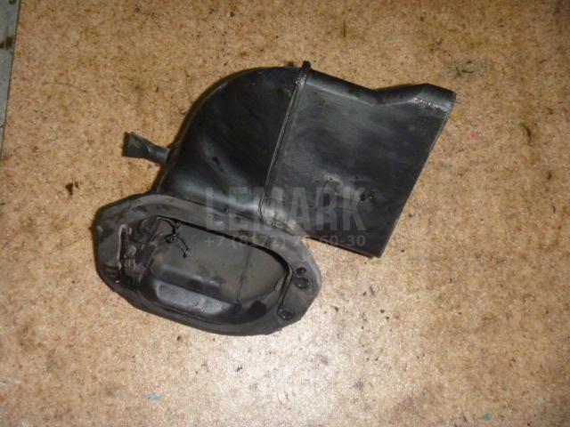 Воздухозаборник (внутри) 7L0819049 VAG