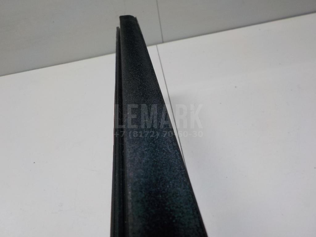 Накладка стекла заднего левого для  Audi 80/90 [B4] 1991-1995