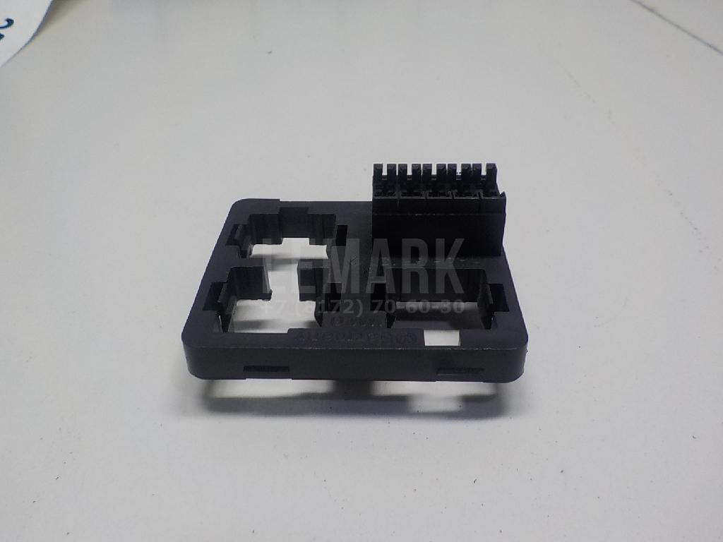 Блок реле для  BMW 1-serie F20/F21 2011-2019