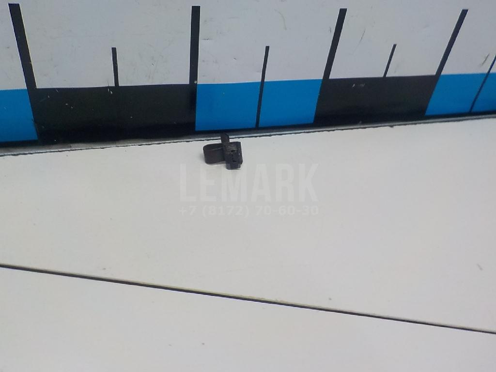 Пружина лючка бензобака 78836JD000 Nissan