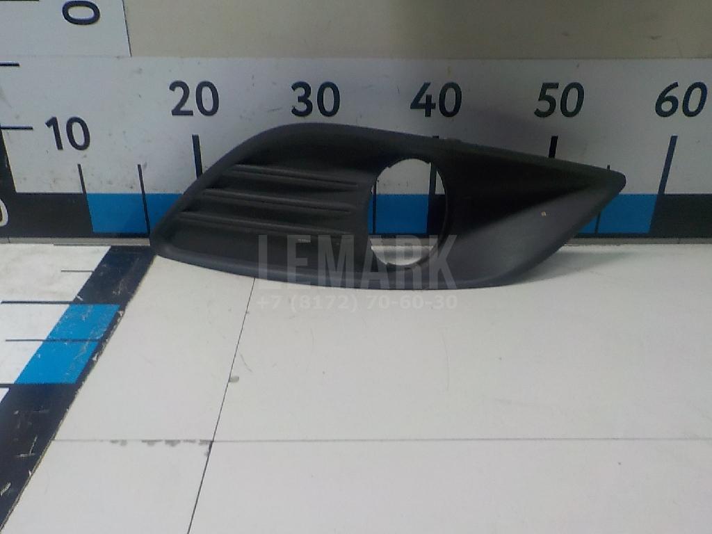 Решетка в бампер правая 1528560 Ford
