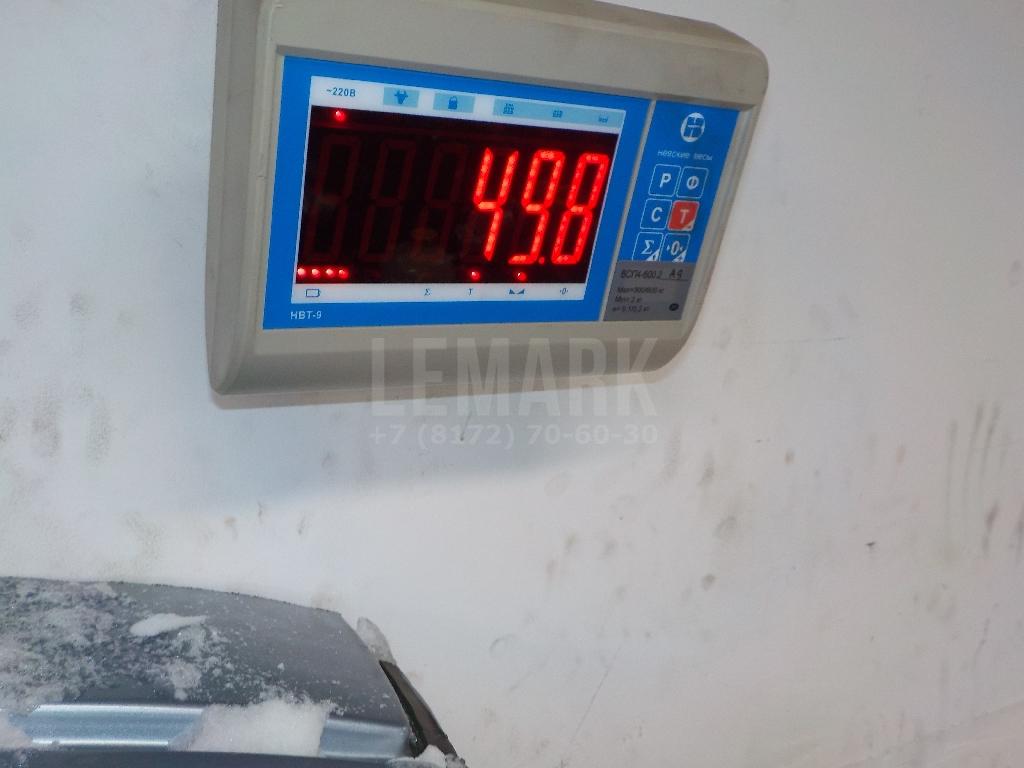 Порог со стойкой правый