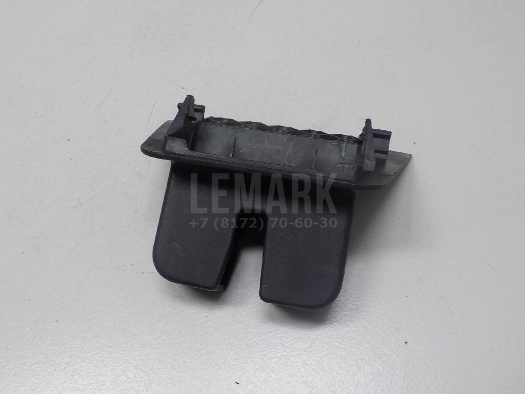 Кожух замка багажника для  BMW 1-serie F20/F21 2011-2019