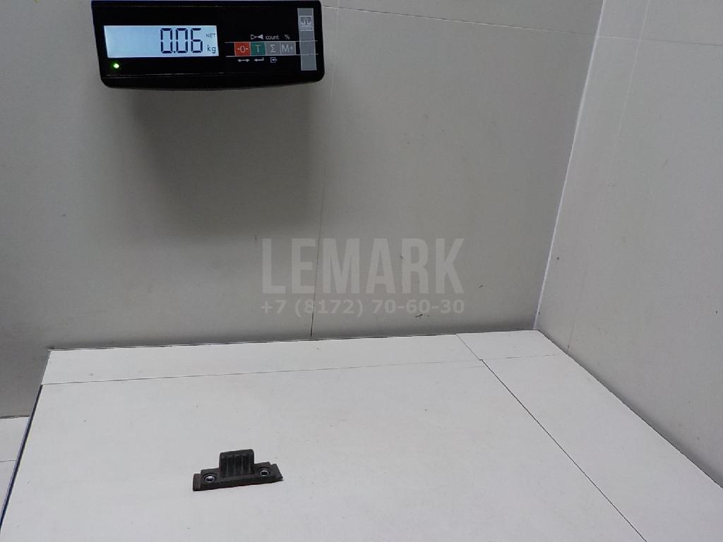Отбойник крышки багажника 817392W000 Hyundai-Kia
