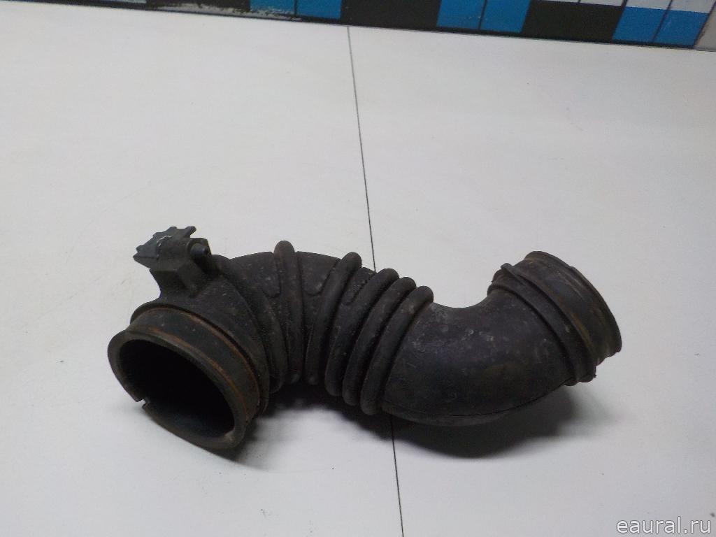 Патрубок воздушного фильтра