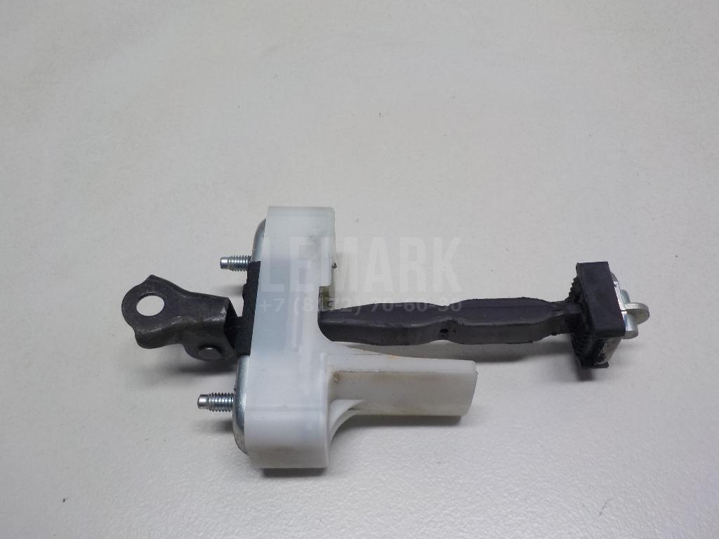 Ограничитель двери 6861060140 Toyota