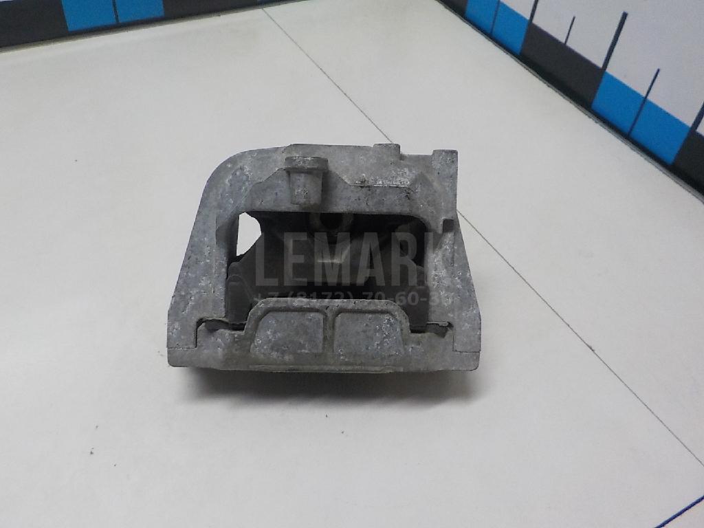 Опора двигателя правая 1K0199262K VAG