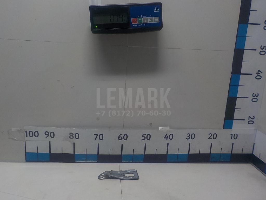 Кронштейн стеклоочистителя 5C7955623A VAG