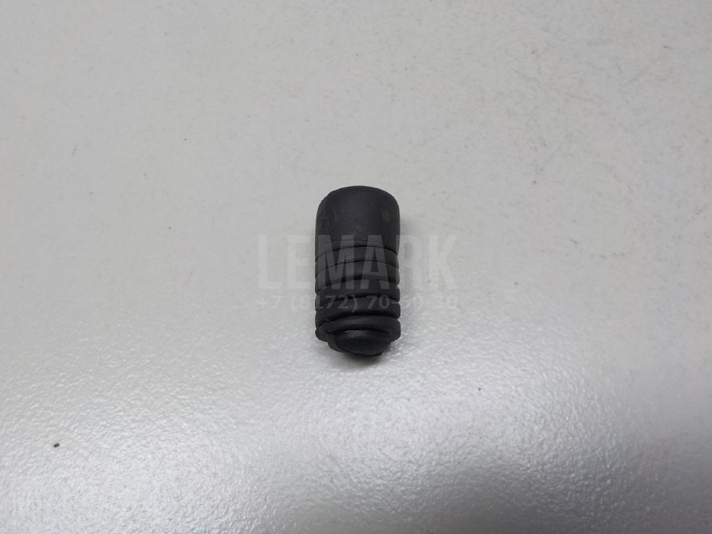 Отбойник крышки багажника 8173831110 Hyundai-Kia