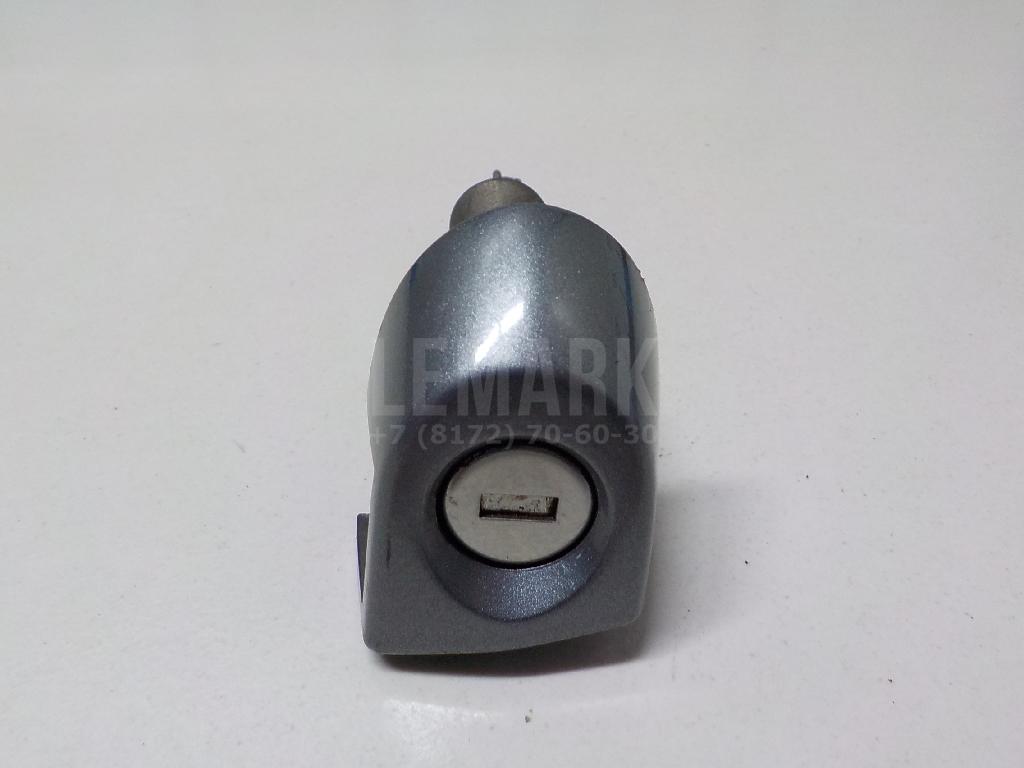 Вставка замка двери прав. для  BMW 2-serie F45/F46 Tourer 2015-2022