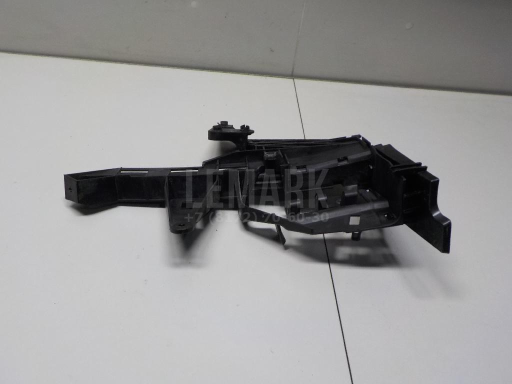 Фиксатор замка двери для  Ford Focus II 2008-2011