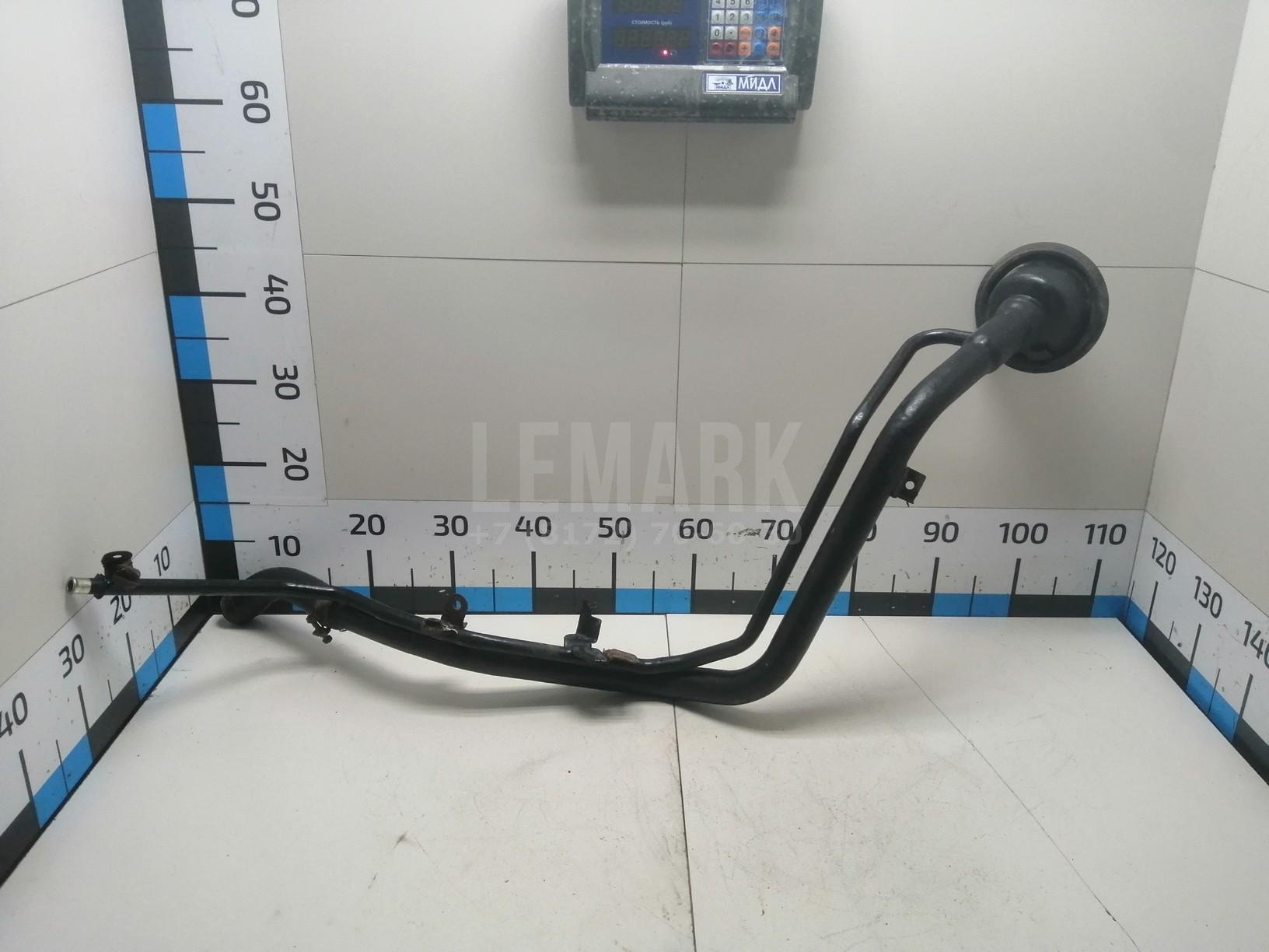 Горловина топливного бака 17221JG000 Nissan
