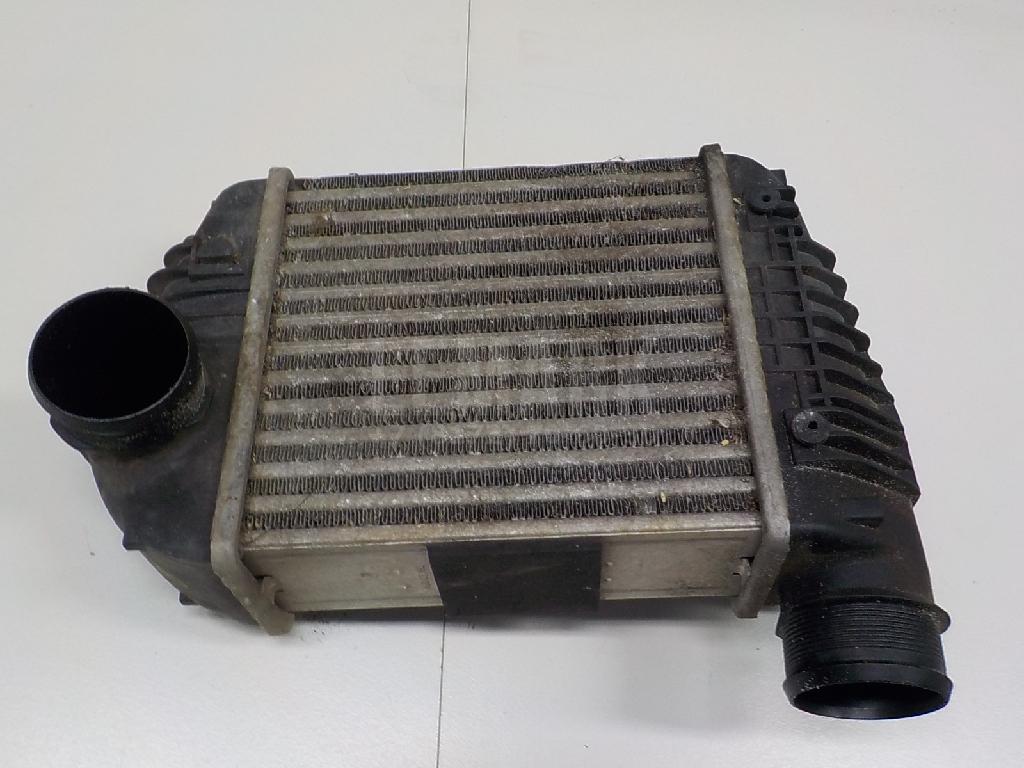 Интеркулер для  Audi A4 [B6] 2000-2004