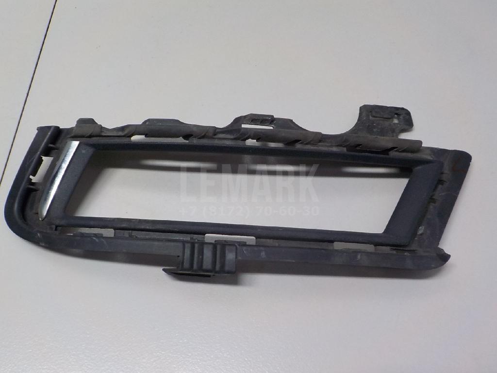 Решетка в бампер левая 5G0853807ARYP VAG